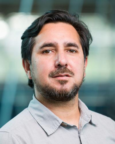 Dr. Mauricio Silva Aguilera